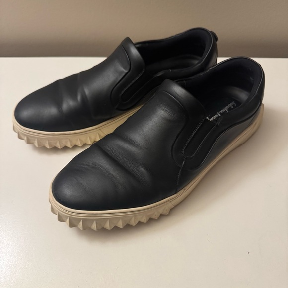 Salvatore Ferragamo Black Cruise Slip-On Shoes - Picture 8 of 8